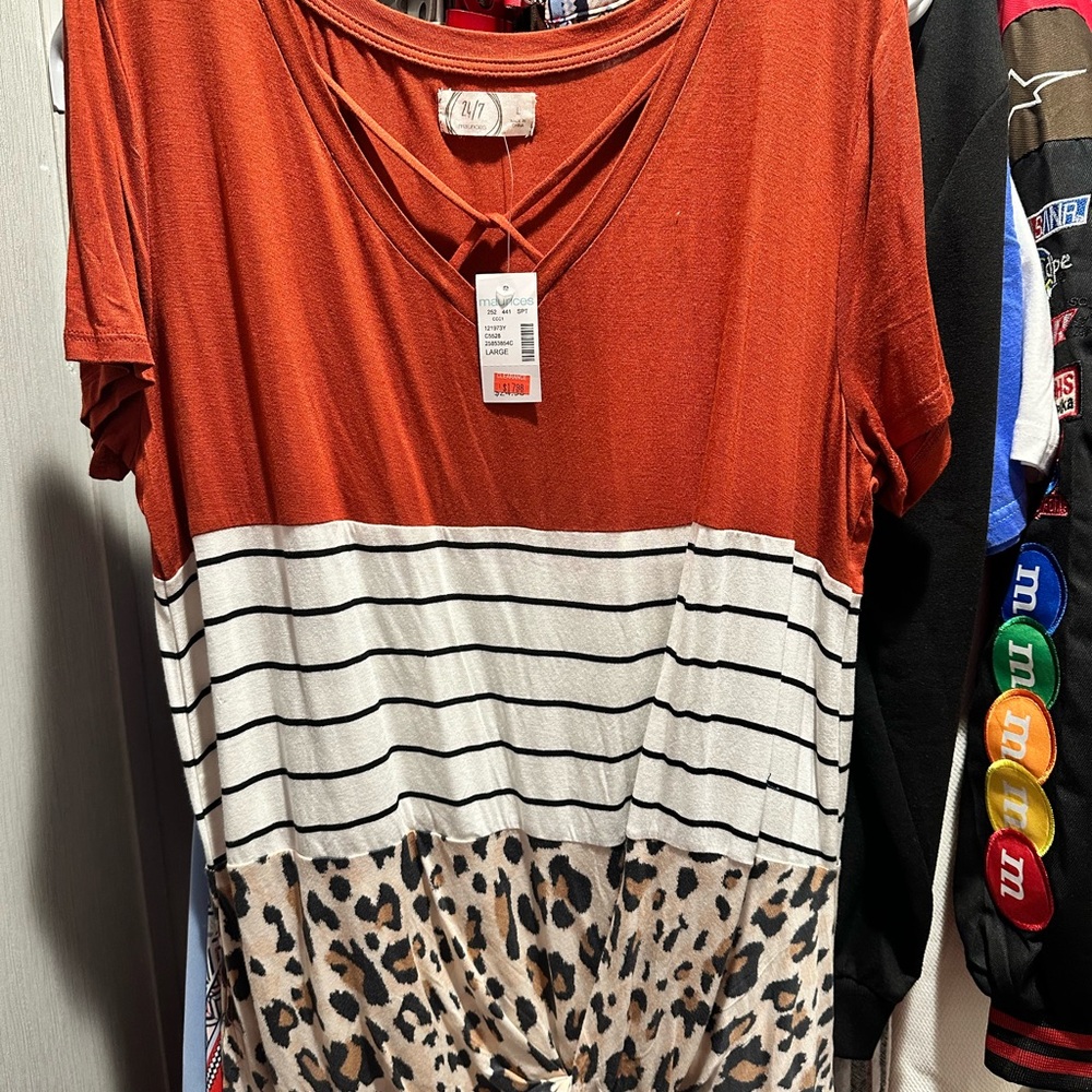 Maurices Rust and Leopard Print Striped Tee